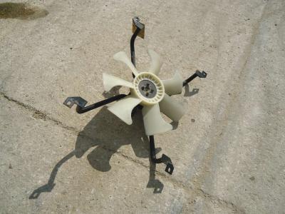 Cooling fan for Fiat Kobelco W190 sold by OLM 90 Srl