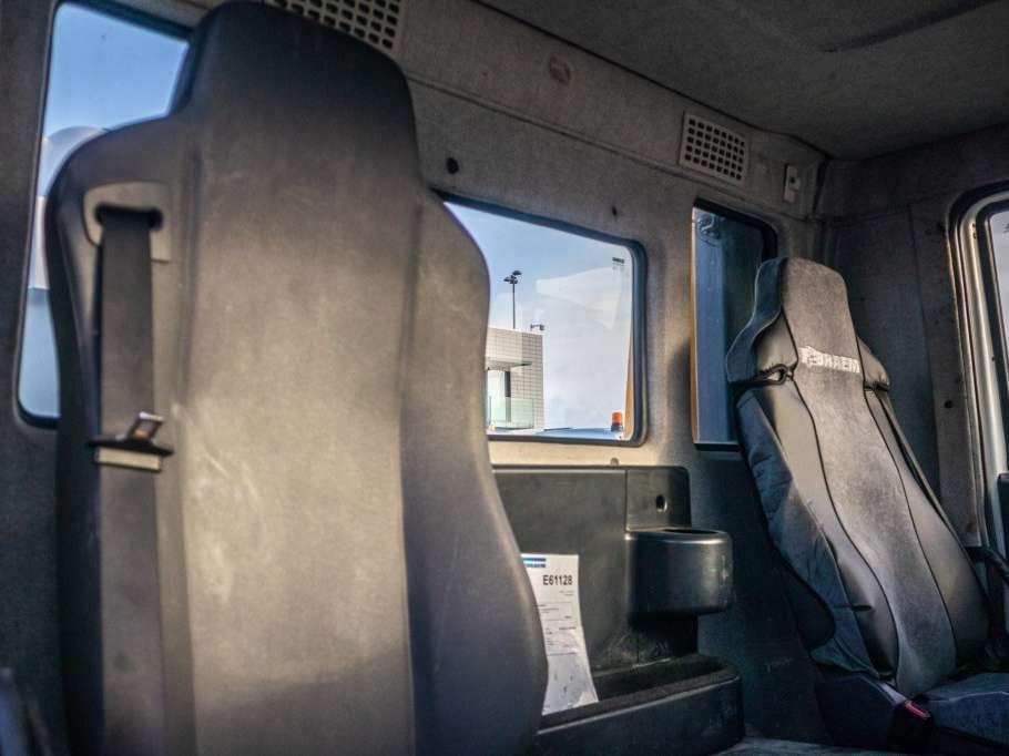 Iveco EUROTRAKKER 400+BAND/TAPIS/BELT-T40 Photo 8