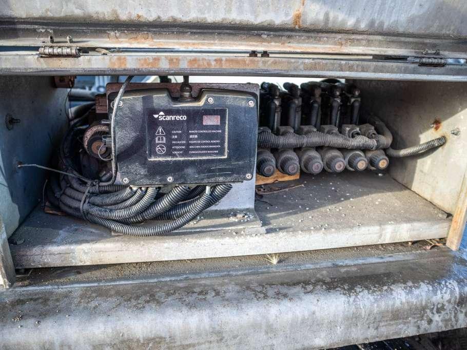 Iveco EUROTRAKKER 400+BAND/TAPIS/BELT-T40 Photo 9