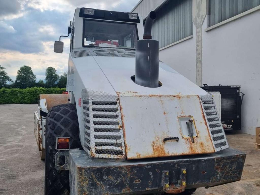 Bomag BW216D3 Photo 3