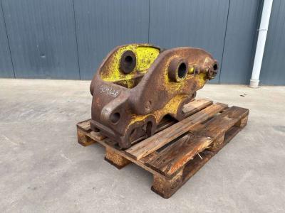 Miller Caterpillar M318D / 320D / 320E / 320F / 323D / 32 Photo 1