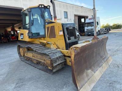 Caterpillar D6K XL sold by Commerciale Adriatica Srl