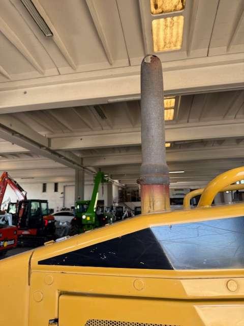 Caterpillar D6K XL Photo 5