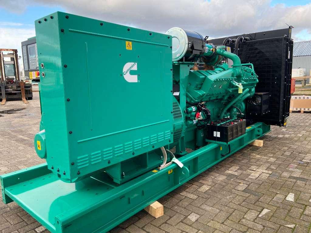 Cummins C1400D5 - 1.400 kVA Generator - DPX-18532-O Photo 3
