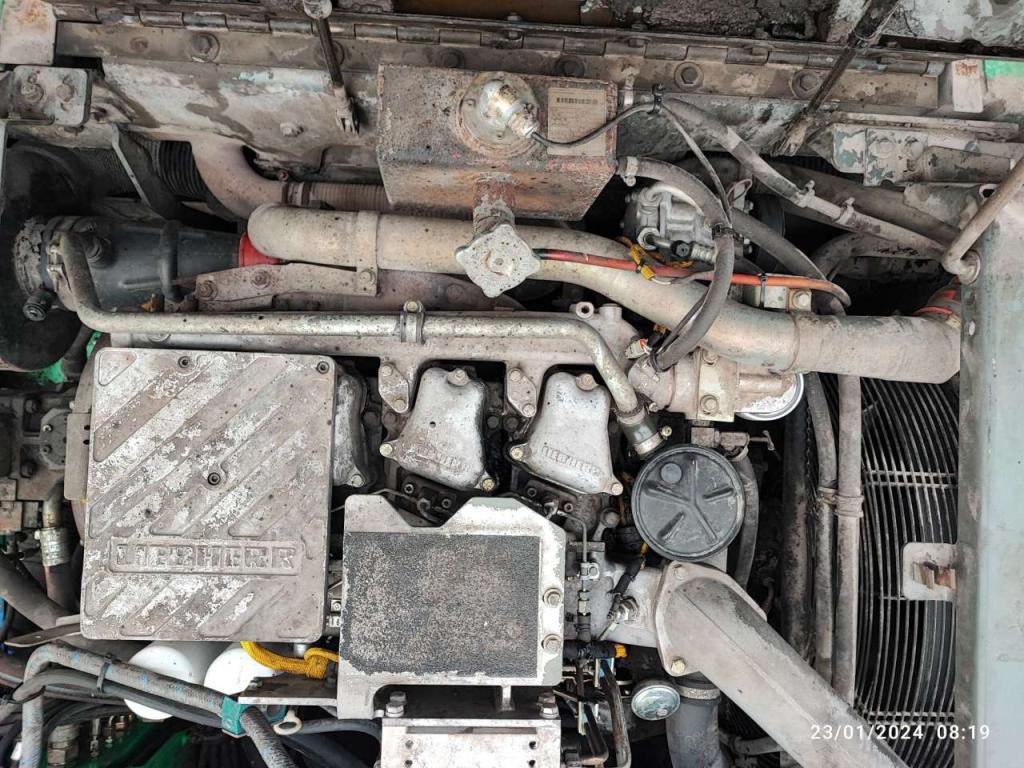 Liebherr A924B Photo 11