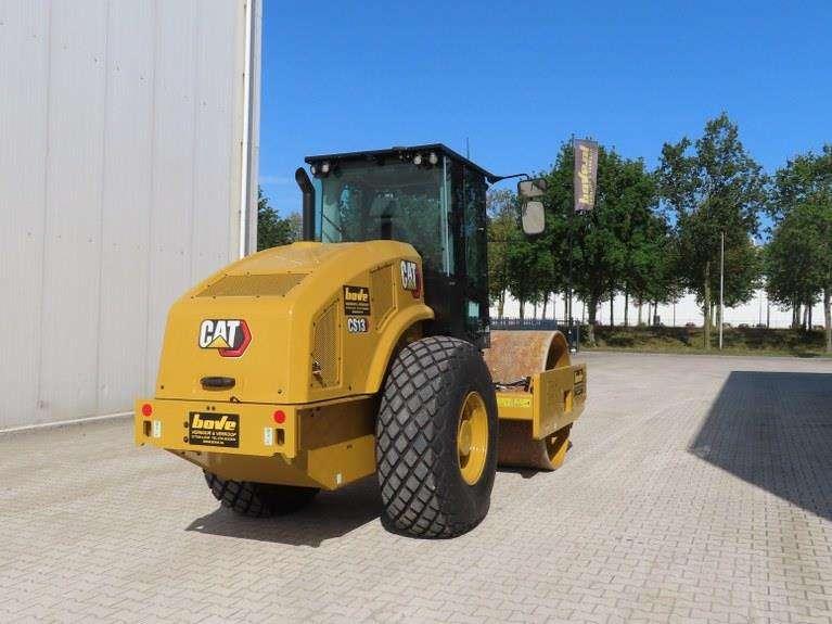 Caterpillar CS13 Photo 2