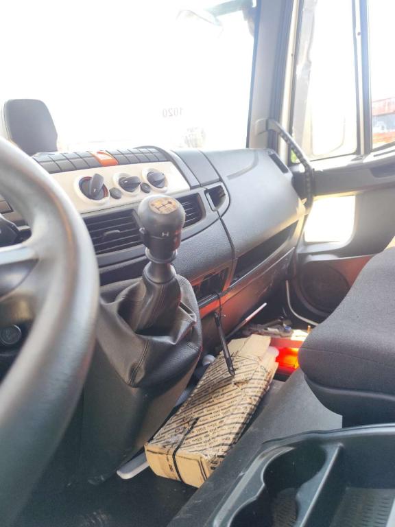 Iveco EUROCARGO CUBE 190-280L Photo 6