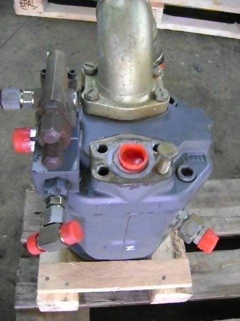 Hydraulic pump for Liebherr 632 B Photo 2