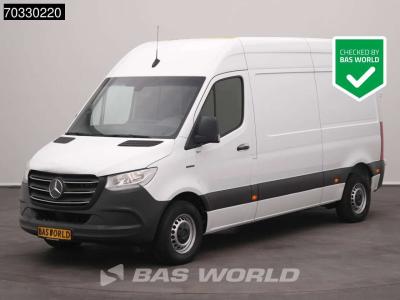 Mercedes-Benz eSprinter 312 L2H2 100% Elektrisch 55kWh 145km WLTP Airco Camera A/C sold by BAS World B.V.