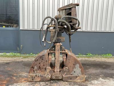 GGS35 Clamshell Bucket Photo 1