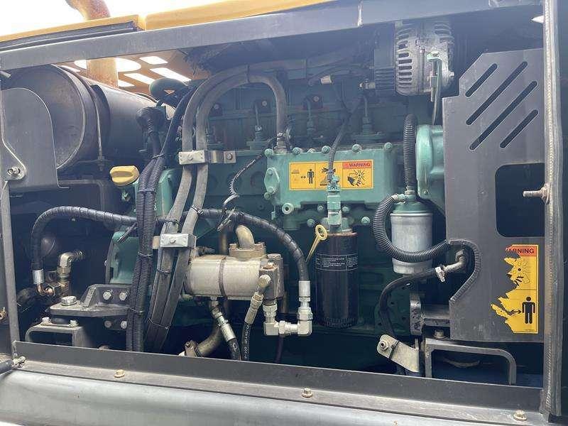 Volvo EW 140 B Photo 12