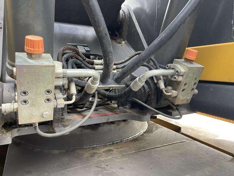 Volvo EW 140 B Photo 13