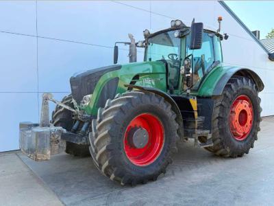 Fendt 936 Vario - Front Lift / 6 Hydraulic Valves sold by Boss Machinery