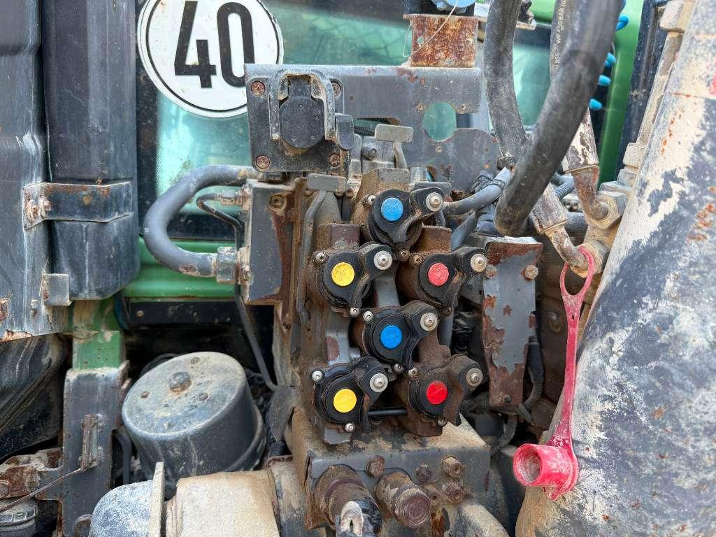 Fendt 936 Vario - Front Lift / 6 Hydraulic Valves Photo 24