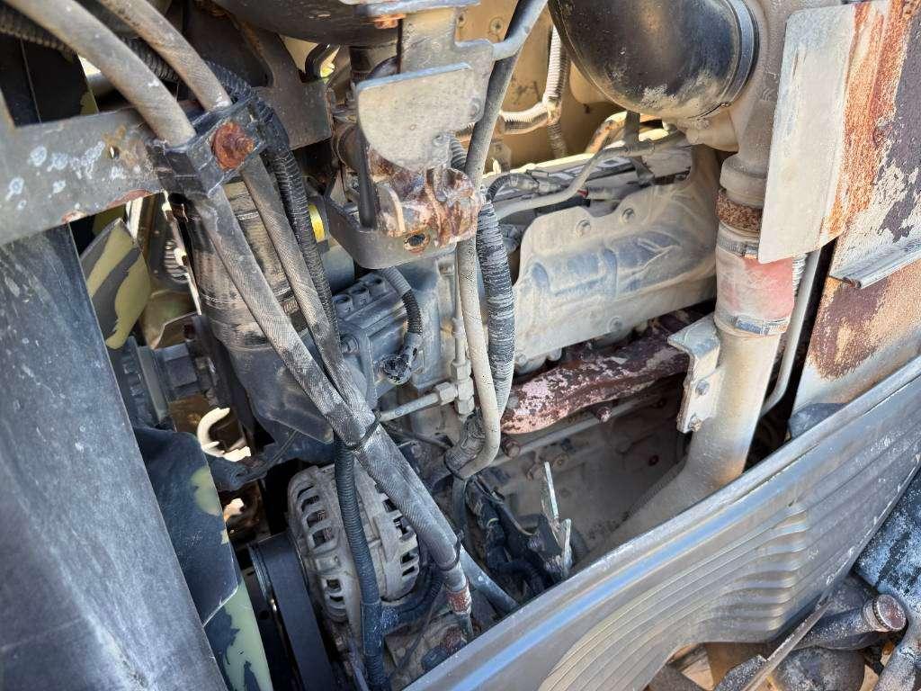 Fendt 936 Vario - Front Lift / 6 Hydraulic Valves Photo 28