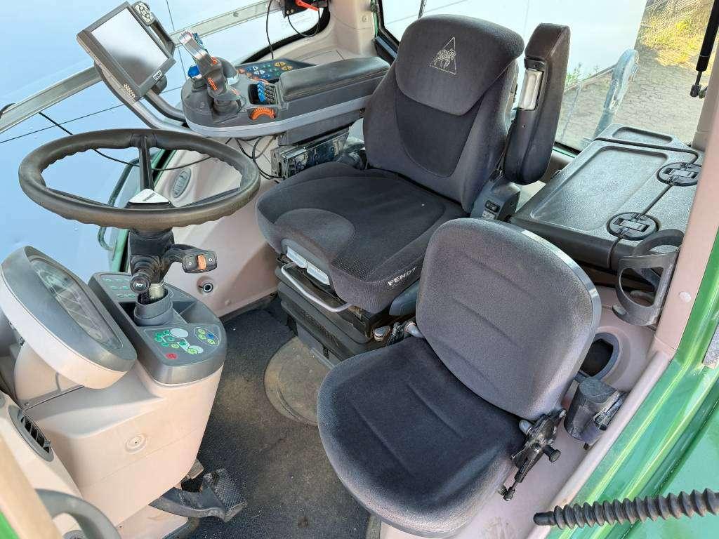 Fendt 936 Vario - Front Lift / 6 Hydraulic Valves Photo 8