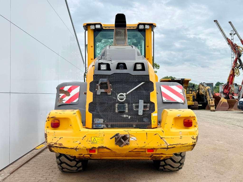 Volvo L90H - 3rd Function / Quick Coupler Photo 4