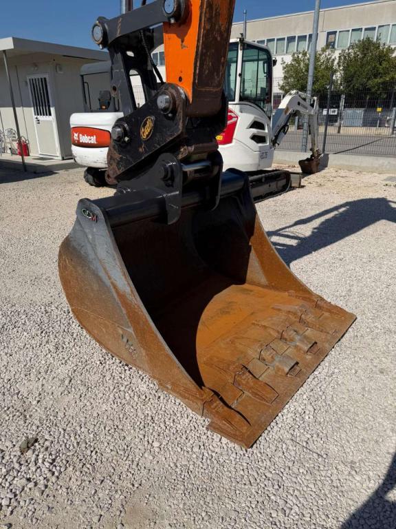 Develon DX245NHD-7 Photo 6