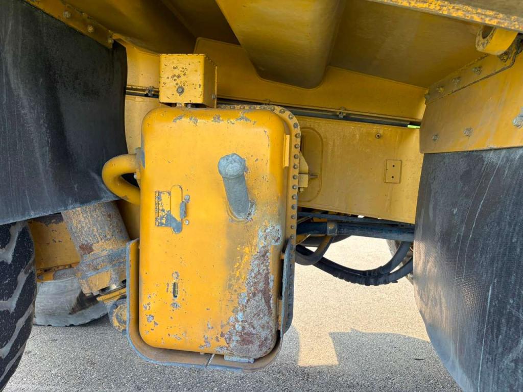Caterpillar 775E Photo 26