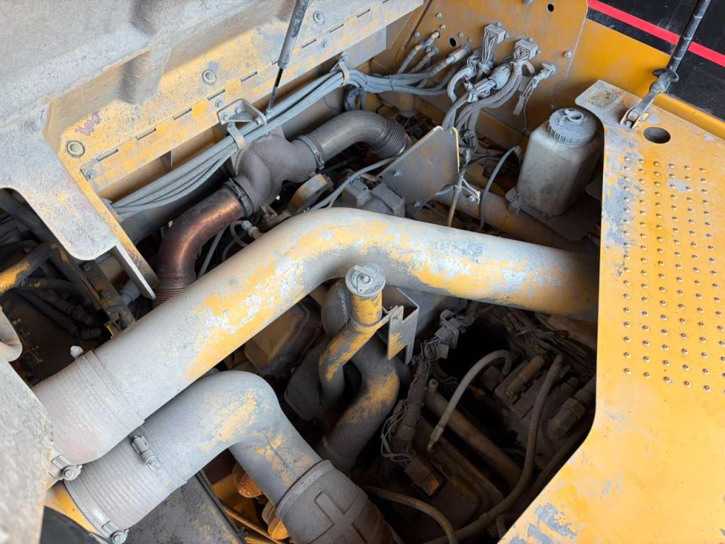 Caterpillar 775E Photo 30