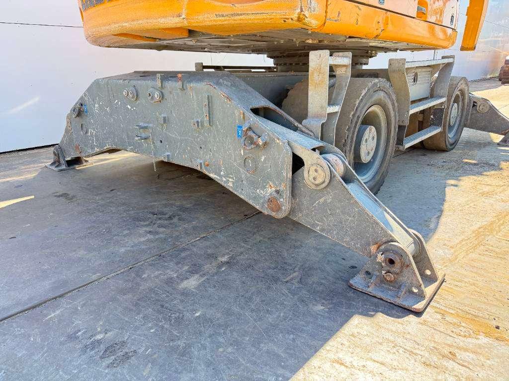 Liebherr LH22 Litronic - Automatic Greasing / Tilting Cab Photo 18
