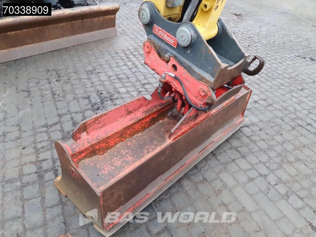 Yanmar SV85 A/C Photo 13