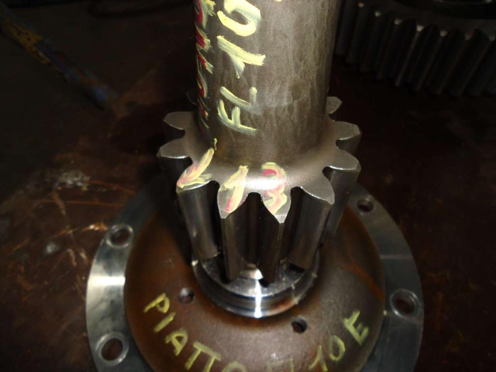 Clutch pinion for Fiat Allis FL10E - FD10E Photo 3