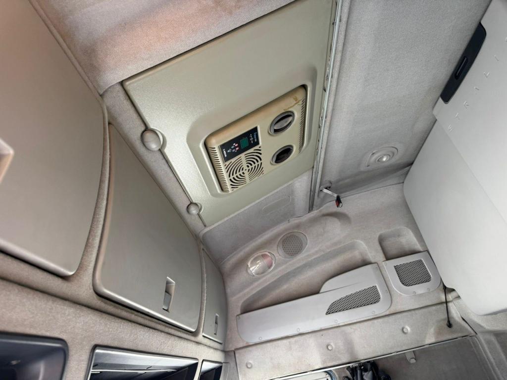 Iveco STRALIS 560 Photo 11