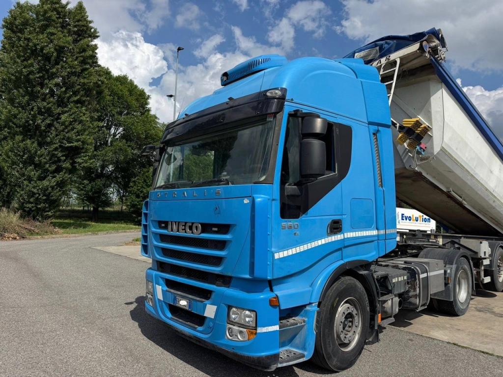 Iveco STRALIS 560 Photo 4