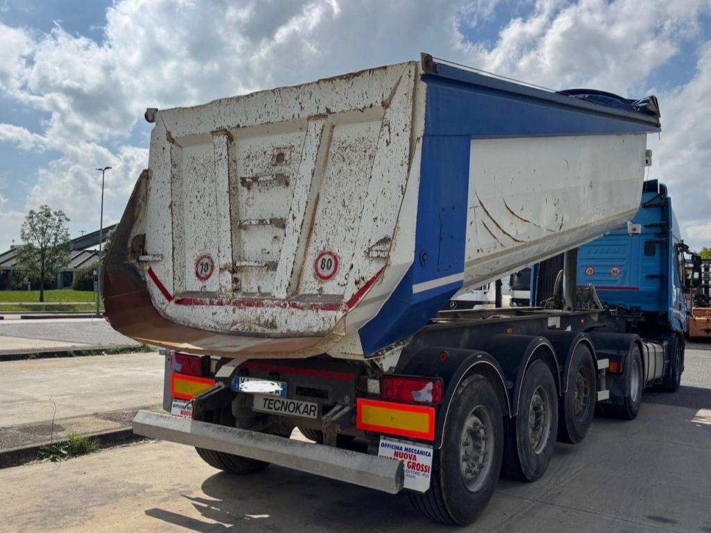 Iveco STRALIS 560 Photo 5