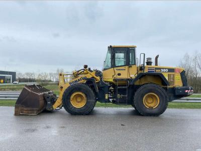 Komatsu WA380-5H sold by Big Machinery