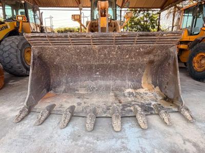 Komatsu WA500-6 sold by Omeco Spa