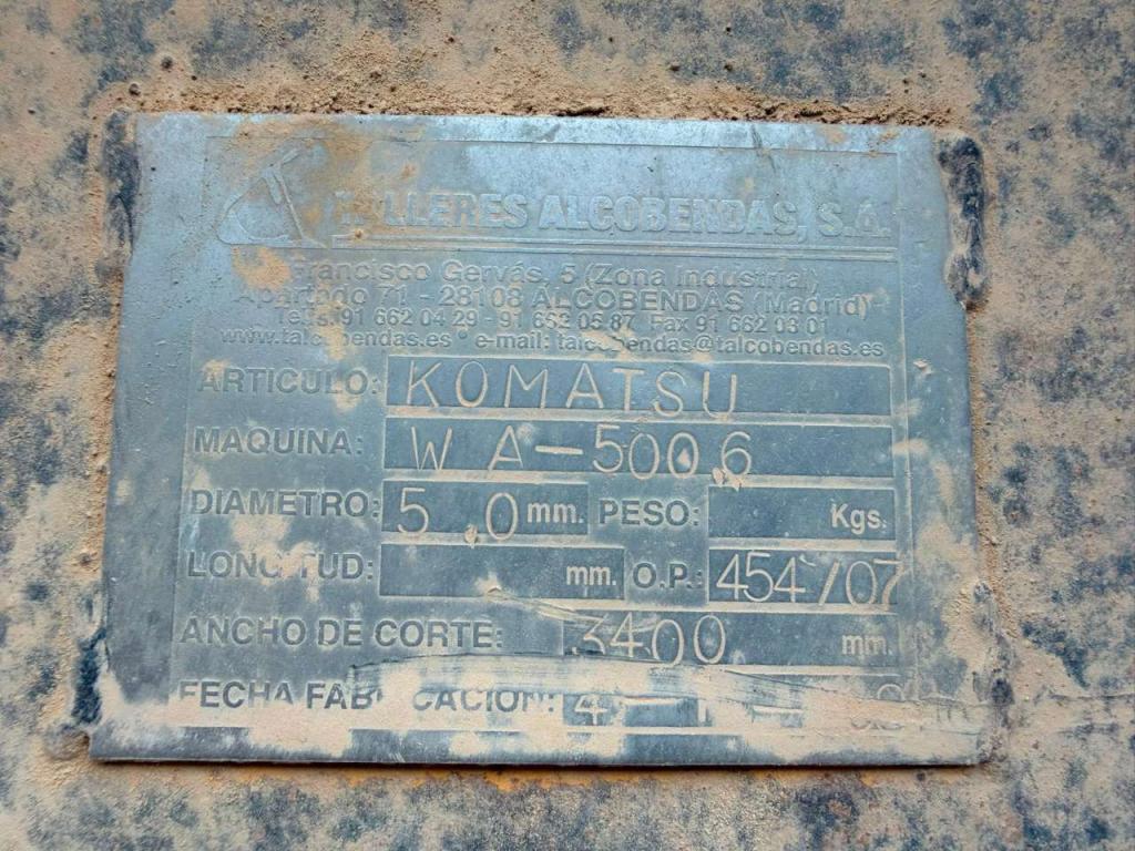 Komatsu WA500-6 Photo 3