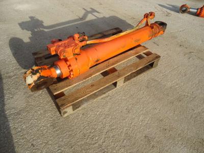 Positioner piston for Fiat Hitachi EX215 sold by OLM 90 Srl