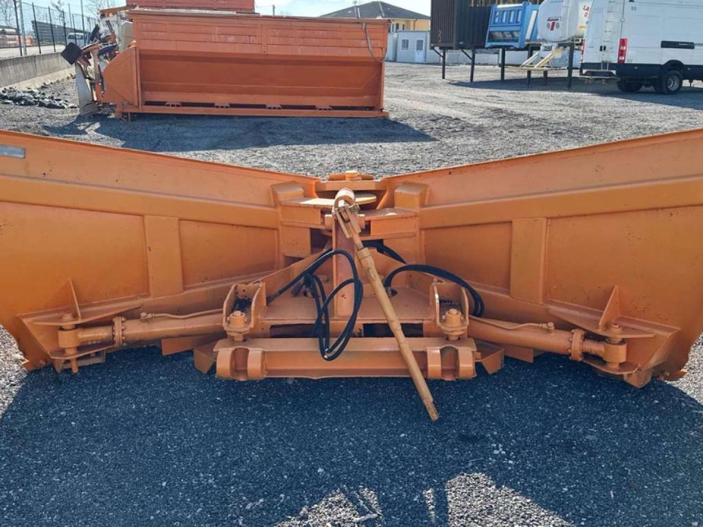 Fresia Tractor blade Photo 3