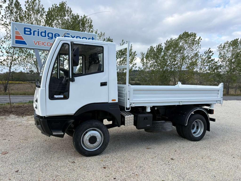 Bucher Schorling 4X4 RIBALTABILE TRILATERALE Photo 2