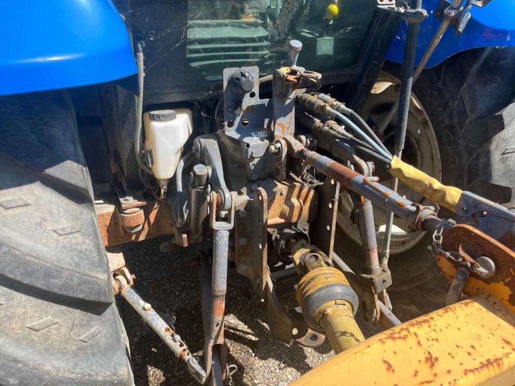 New Holland TL100 Photo 5