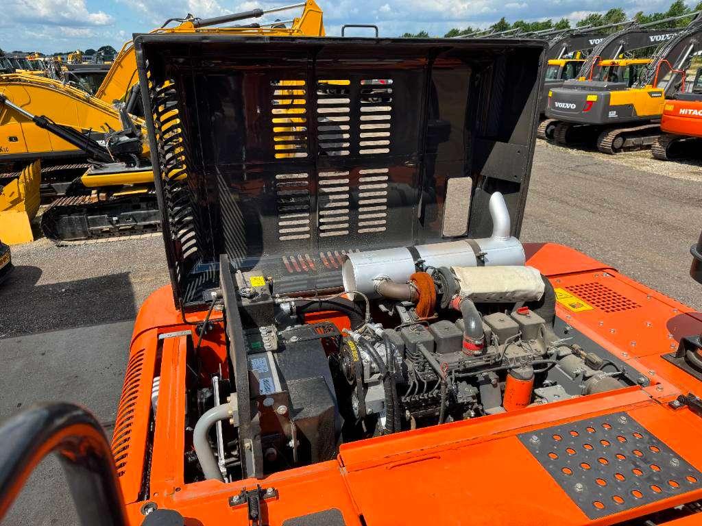Hitachi EX215LC-5G - New / Unused / Cummins Engine Photo 27