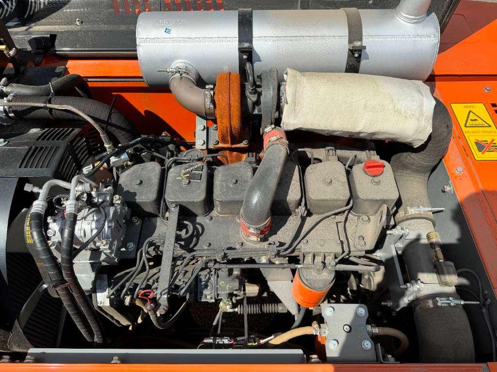 Hitachi EX215LC-5G - New / Unused / Cummins Engine Photo 28