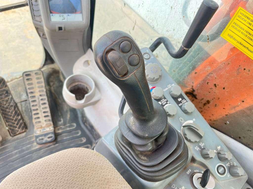 Hitachi ZX170W-5B - Blade / Triple Boom / Auto Greasing Photo 11