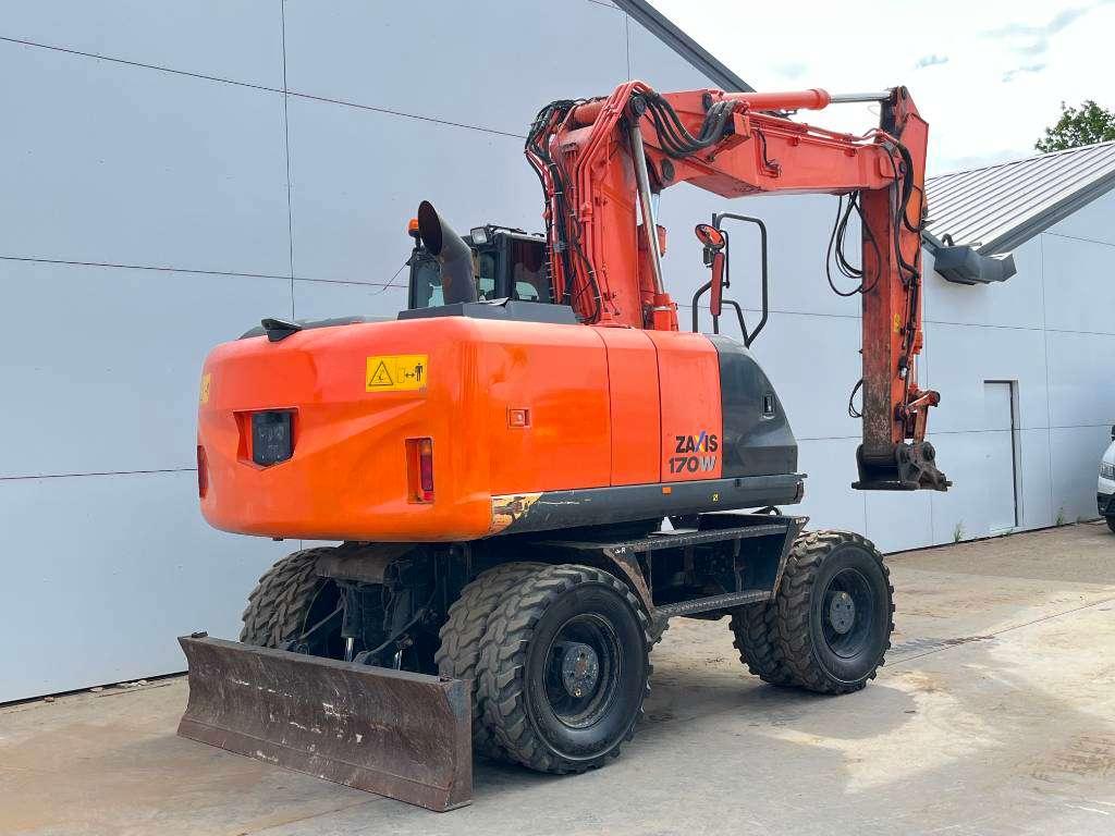 Hitachi ZX170W-5B - Blade / Triple Boom / Auto Greasing Photo 5