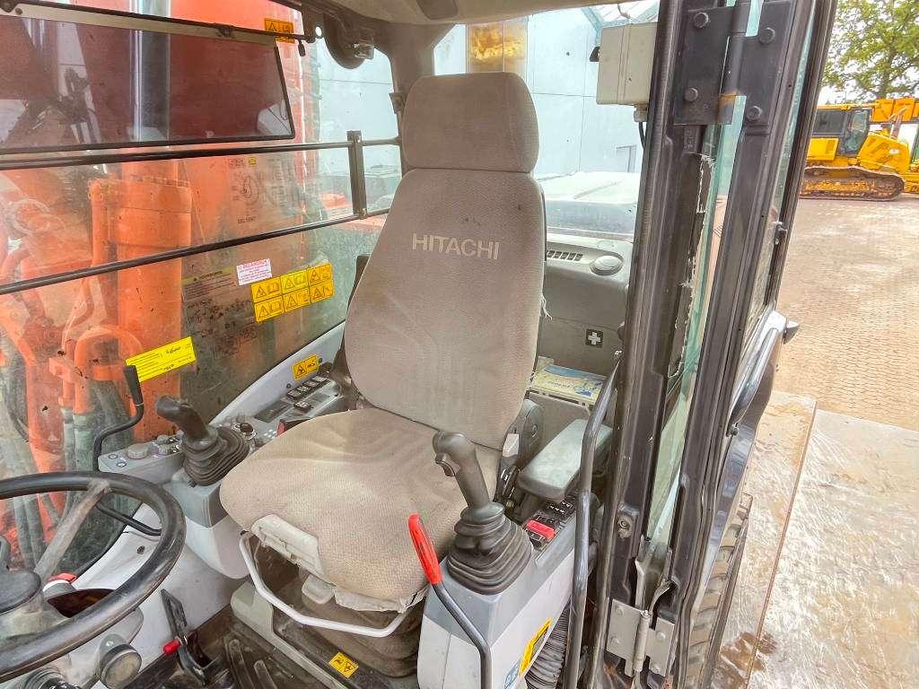 Hitachi ZX170W-5B - Blade / Triple Boom / Auto Greasing Photo 8