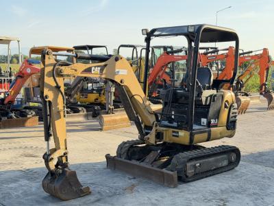 Caterpillar 301.8 sold by Gruppo Movimento Terra Srl