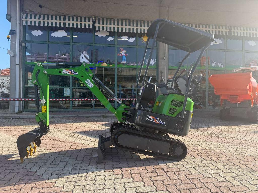 Gior 12 Evo.5 II SERIE - MOTORE KUBOTA 3 CILINDRI - CARRO ALLARGABILE - 4 MONTANTI - BRACCIOLO Photo 2
