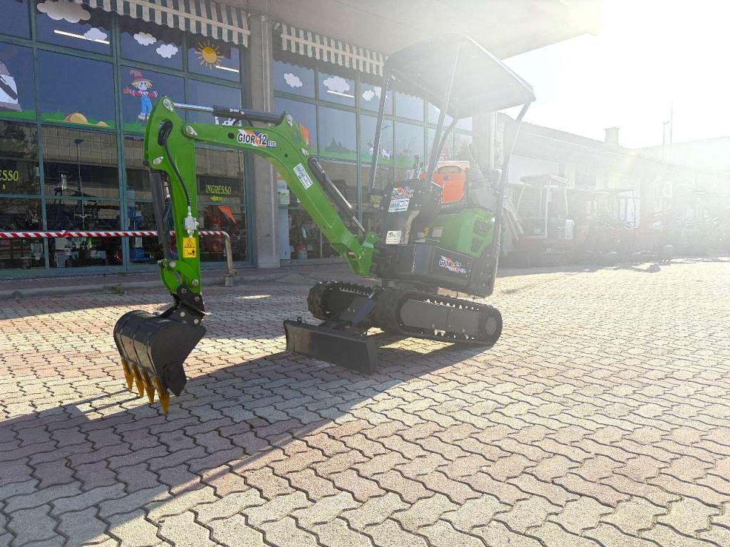 Gior 12 Evo.5 II SERIE - MOTORE KUBOTA 3 CILINDRI - CARRO ALLARGABILE - 4 MONTANTI - BRACCIOLO Photo 4
