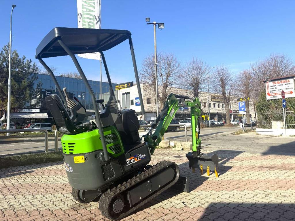 Gior 12 Evo.5 II SERIE - MOTORE KUBOTA 3 CILINDRI - CARRO ALLARGABILE - 4 MONTANTI - BRACCIOLO Photo 5