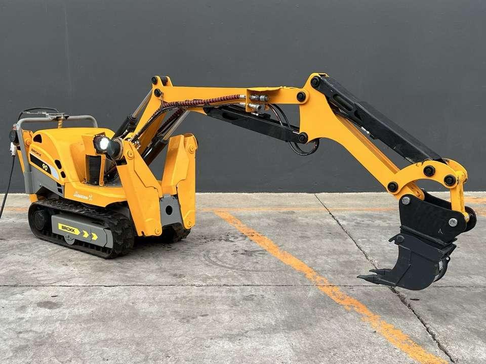 Brokk 90 Photo 12