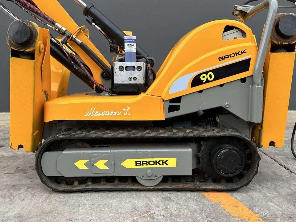 Brokk 90 Photo 4