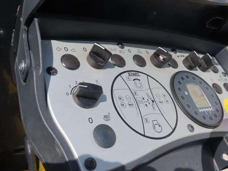 Bomag BW80 AD-5 Photo 11