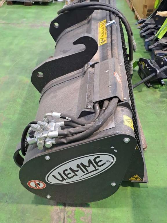 Uemme 350 Photo 3